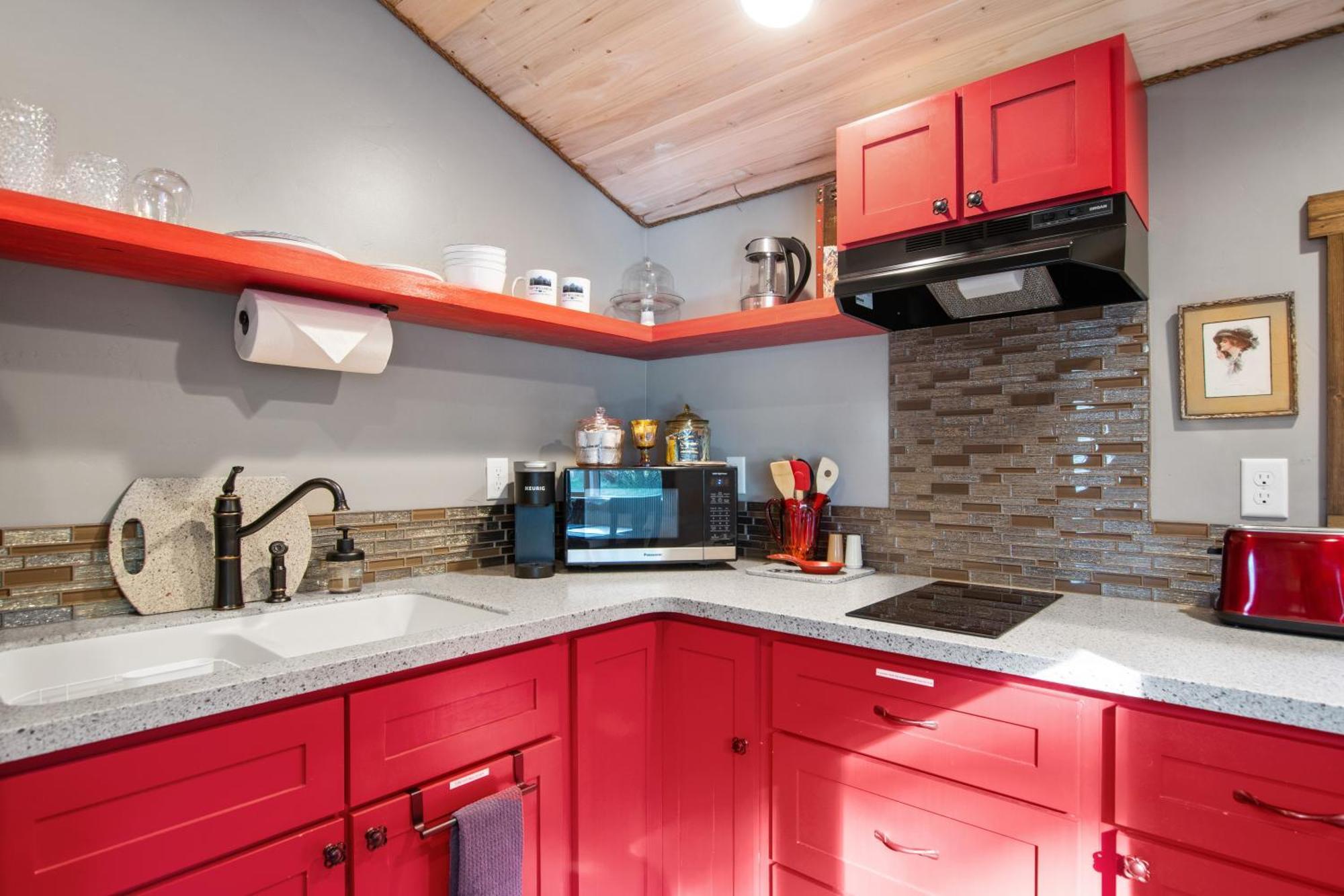 Fort Williamson Glacier Vacation Rentals 컬럼비아 폴스 외부 사진